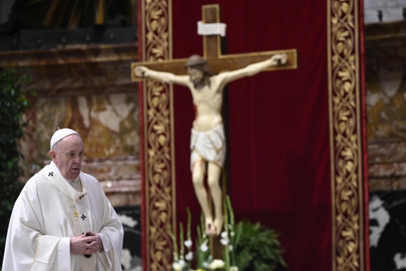 5-Santa Missa na Solenidade do Sant&iacute;ssimo Corpo e Sangue de Cristo