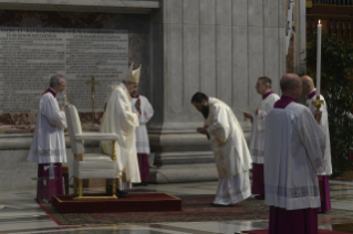 9-Holy Mass on the Solemnity of the Most Holy Body and Blood of Christ