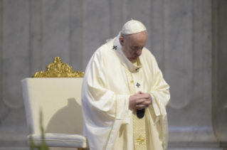 22-Santa Misa en la solemnidad del Corpus Christi