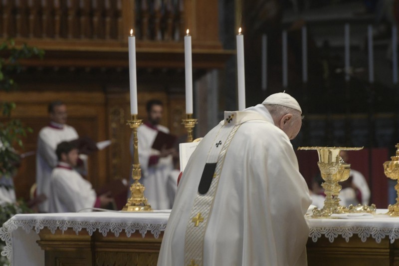 23-Santa Missa na Solenidade do Sant&iacute;ssimo Corpo e Sangue de Cristo