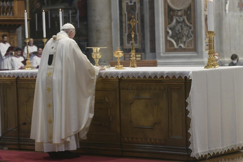 24-Santa Missa na Solenidade do Sant&iacute;ssimo Corpo e Sangue de Cristo