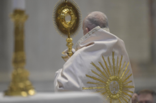 44-Santa Misa en la solemnidad del Corpus Christi