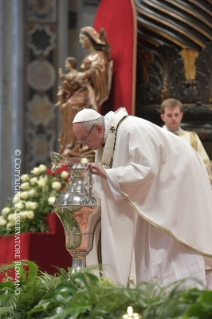 22-Holy Thursday - Holy Chrism Mass