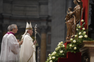 34-Holy Thursday - Holy Chrism Mass