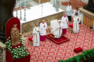 23-Holy Thursday - Holy Chrism Mass