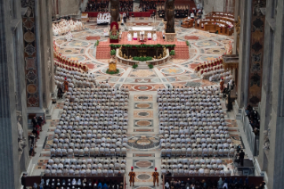 26-Holy Thursday - Holy Chrism Mass