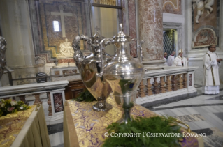 14-Holy Thursday - Holy Chrism Mass