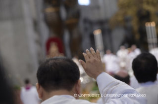 12-Quinta-feira da Semana Santa - Santa Missa Crismal