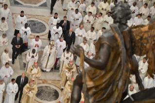 8-Holy Thursday - Holy Chrism Mass