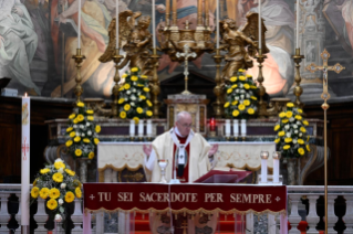 17-Holy Mass on the Second Sunday of Easter, liturgical feast of Divine Mercy