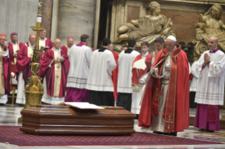 4-Esequie del Signor Cardinale Elio Sgreccia, Diacono di Sant&#8217;Angelo in Pescheria, Presidente emerito della Pontificia Accademia per la Vita