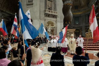 2-Célébration eucharistique en la fête de Notre-Dame de Guadalupe (12 décembre 2014)