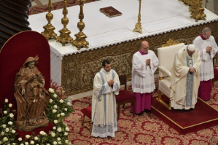 12-Celebración eucarística de la solemnidad de Santa María, Madre de Dios