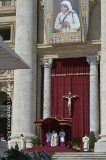 5-XXIII Dimanche du Temps ordinaire - Messe et canonisation