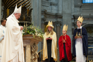7-Solemnidad de Santa María, Madre de Dios (XLVIII Jornada Mundial de la Paz) - Santa Misa