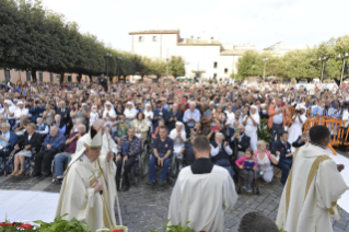 24-Celebrazione eucaristica presieduta dal Santo Padre Francesco ad Albano