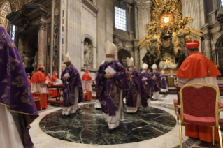 36-Eucharistic Concelebration with the new Cardinals