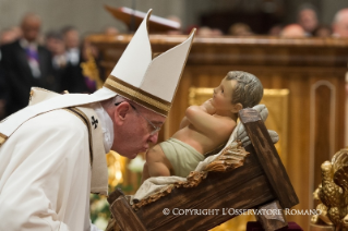 2-Santa Missa na Solenidade do Natal do Senhor (24 de dezembro de 2014)