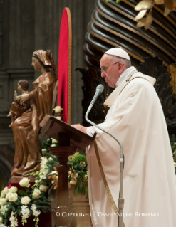 3-عظة قداسة البابا فرنسيس قداس ليلة عيد الميلاد - 24 ديسمبر / كانون الأول 2014