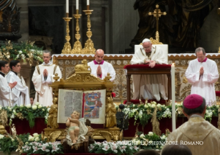 9-Solennità del Natale del Signore - Santa Messa della Notte (24 dicembre 2014)