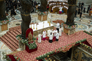 32-Santa Misa en Solemnidad de la Natividad del Señor