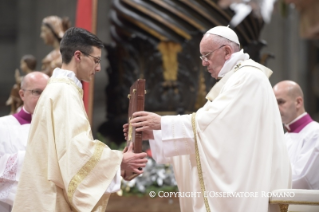 12-Solemnity of the Lord's Birth - Midnight Mass