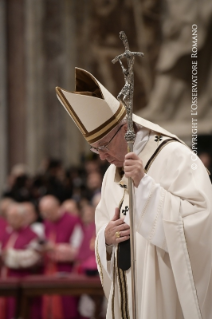 4-Santa Misa en Solemnidad de la Natividad del Señor