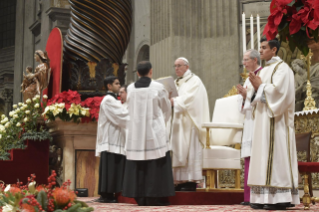 11-Holy Mass on the Solemnity of the Nativity of the Lord