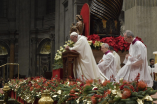 29-Holy Mass on the Solemnity of the Nativity of the Lord