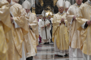 20-Holy Mass on the Solemnity of the Nativity of the Lord