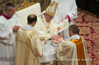 1-IV Domenica di Pasqua - Santa Messa e Ordinazioni presbiteriali