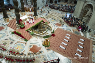 3-Santa Misa y ordenaciones sacerdotales