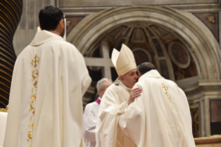 26-Santa Misa con ordenaciones sacerdotales