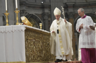 28-IV Dimanche de Pâques - Messe avec ordinations sacerdotales