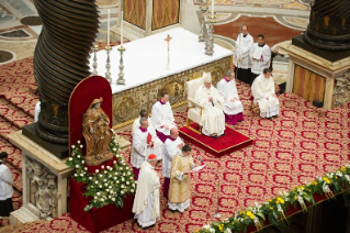 10-IV Domingo de Páscoa - Santa Missa 