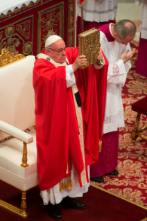 33-Holy Mass and blessing of the Pallium for the new Metropolitan Archbishops on the Solemnity of Saints Peter and Paul