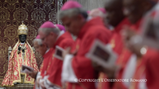 21-Holy Mass and blessing of the Pallium for the new Metropolitan Archbishops on the Solemnity of Saints Peter and Paul