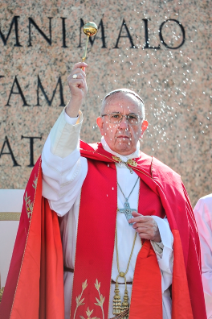 11-Celebration of Palm Sunday of the Passion of the Lord - Holy Mass