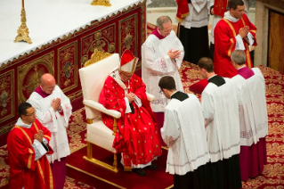 18-Santa Misa en la Solemnidad de Pentecostés