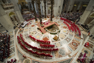 4-Santa Misa en la Solemnidad de Pentecostés