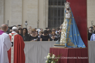 3-Santa Misa en la Solemnidad de Pentecostés