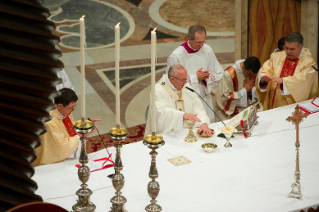 16-Santa Misa con ocasi&#xf3;n de la XX Jornada Mundial de la Vida Consagrada