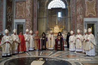 5-II Domingo de Páscoa (ou da Divina Misericórdia) - Santa Missa 