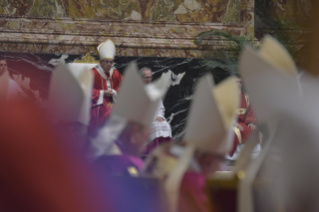 6-Santa Misa en sufragio de los cardenales y obispos fallecidos durante el a&#xf1;o