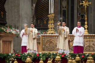 23-Celebración de las primeras Vísperas y <i>Te Deum </i> de acción de gracias