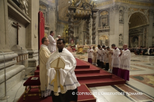 9-Celebración de las primeras Vísperas y <i>Te Deum </i> de acción de gracias