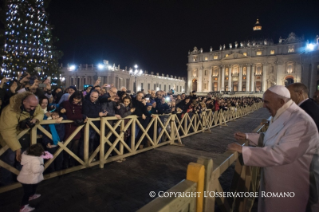 14-Celebración de las primeras Vísperas y <i>Te Deum </i> de acción de gracias