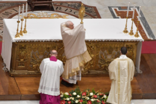 29-Solennité de la Très Sainte Mère de Dieu - Célébration des Vêpres et Te Deum d'action de grâce pour l'année écoulée