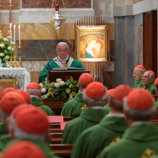 4-Eucharistic Concelebration with the Cardinals resident in Rome on the occasion of the 25th anniversary of the Episcopal ordination of the Holy Father