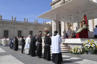2-V Domingo de Páscoa - Santa Missa com o Rito de Canonização